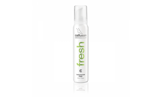 Callusan Fresh kremo putos prakaituojančioms ir drėkstančioms pėdoms, 125ml